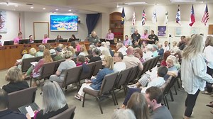 Pilot, 90, survives Fernandina Beach plane crash