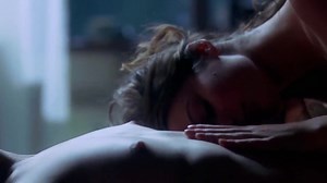 Jessica Paré, Piper Perabo - Lost And Delirious