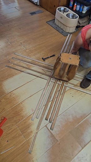 1.9K views · 28 reactions | Lets build a medium skeleton and basket! #baskets #basketry #microinfluencer #satisfyingvideos #smallbusinesslove #smallcontentcreatorsupport #tutorial | Wicked Weavin' | Facebook