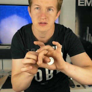 How to levitate a coin!! 😱😍 | This Just Happened