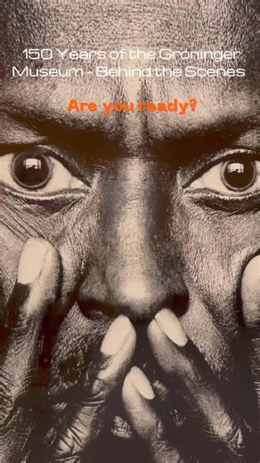 💥NU OPEN GRONINGER MUSEUM 150 JAAR – BEHIND THE SCENES💥Het Groninger Museum viert haar 150-jarige bestaan met een spectaculaire tentoonstelling.🤩 In deze tentoonstelling krijg je een uniek kijkje achter de schermen van het museum, en antwoord op vragen als ‘Wat komt er allemaal kijken bij het opzetten van een tentoonstelling?’. Van Vincent van Goghs ‘Lentetuin’ tot prachtige stukken van Anton Corbijn, Iris van Herpen, Jeff Koons, Alessandro Mendini, Odilon Redon en Peter Paul Rubens. En de re