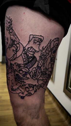 Zombie Apocalypse The Simpsons thigh piece started for Rob! After drawing a few of these for fun a couple of years ago, Rob contacted me about possibly having one of the characters - somehow we ended up turning it into a large thigh piece.Full colour on this one, keep an eye out for updates! 👁️ www.markgibson.co 👁️ | Mark Gibson Tattoo Artist