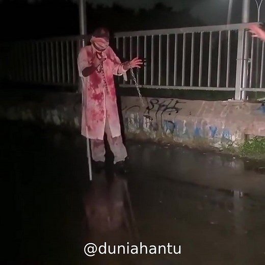 Arwah Gentayangan: Anak STM Mati Tawuran di Sekolah #Demi #Hantu #Indonesia