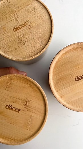 How cute are our 420ml Bamboo Canister containers with @jshealth's overnight oats! With 3 variations to try, they are the perfect breakfast prepped in advance: 🍫 Choc, Banana & PB Overnight Oats⁠ ½ cup rolled oats⁠ 1 tbsp chia seeds⁠ ½ serve JSHealth Choc Brownie Protein Probiotics⁠ 2 tsp cacao powder⁠ 1 tbsp peanut butter ⁠ 1 cup almond milk, or milk of choice⁠ ½ banana, sliced, to serve⁠ 1 tsp cacao nibs, to serve ⁠ ⁠ 🍓 Raspberry & Vanilla Overnight Oats⁠ ½ cup rolled oats⁠ 1 tbsp chia seeds