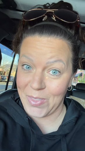 @ayesha301 transformed this touch up! 👏🏼 Thank yoooou! #1999browproblems #theynevergrewback #microblading #glowup #artist #thankfulheart❤️ | Mel Dalton