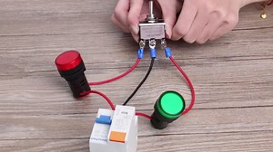 Heschen Metal Toggle Switch, DPDT, KN3C-213 ON/Off/(ON) Side Momentary, 3 Position, 15A 250VAC, CE