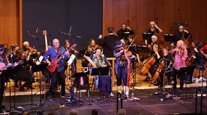 Winnipeg!! On Saturday, March 2, at 7:30 pm & Sunday, March 3, at 2:00 pm at the Burton Cummings Theatre, the Winnipeg Symphony Orchestra presents a special event bringing the magic of collaboration to the stage with award-winning First Nations, Métis, and Inuit artists from across Turtle Island joined by Billboard charting/6x CFMA winners Sultans of String! 🎶✨ Walking Through the Fire is a musical multimedia experience unlike any other. From Métis fiddling to an East Coast Kitchen Party, rumba