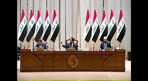 رئيس مجلس النواب محمد الحلبوسي يرفض رفضا قاطعا ذكر (سنة أو شيعة) في مواد القوانين، ويؤكد: لن نؤسس لهذا العرف أبدا. | صوت العراق