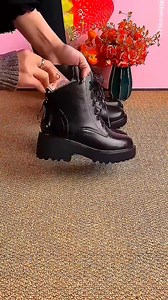 446K views · 2.2K reactions | New Article for ladies and women fashion Shoes #viralshorts #fashion #fashionshoed #bestshoes #footwear #trendingshorts #shoes #boots #explore | She Shoe | Facebook