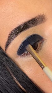 "Mesmerizing Blue Eye Makeup Tutorial | Step-by-Step Guide" #BlueEyeMakeup #GlamLook #MakeupTutorial #BoldAndBeautiful #EyeMakeupGoals #MUA #BeautyTrends #ayesha_makeovers #eye #makeup #eyeliner #glitter #viral #eyeshadow | Ayesha makeovers | Facebook