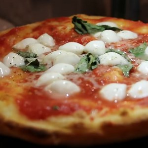 51K views · 387 reactions | Making Italian Deep Fried Pizza!  | Maestro Vito iacopelli | Facebook