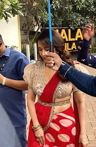 5.1M views · 92K reactions | The OG dhak dhak girl Can you believe Madhuri Dixit is 55 Werkin' a saree as she heads into the Jhalak Dikhhla Jaa sets! Amruta Khanvilkar, Rubina Dilaik, Maniesh Paul, Karan Johar and Niti Taylor were also seen heading into the studios朗 | Voompla | Facebook