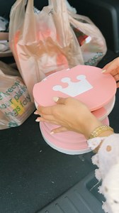 El mejor find si eres mamá, Lo tengo desde hace un año cuando empezamos el potty training y de verdad ha sido LO MÁXIMO. no tengo que estar buscando baños ni parar mil veces estaciono el carro y listo! Es súper práctico☺️ Comenta QUIERO y te mando el link✨ #pottytraining | VeritoMom