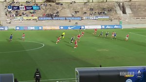 Pinpoint delivery for a Katie Bowen assist 🤌 #FlyingKiwis | The Niche Cache