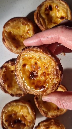 Baking Around the World: Portugal's Irresistible Pastéis de Nata