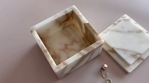 Natural Marble Ring Jewelry Box Cotton Swab Storage Box with Lid Storage Box (Calacatta Gold)