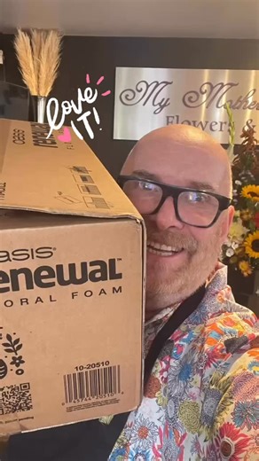 13 reactions | Big thanks to @mymothersbloomers and Neville for sharing his experience with OASIS® Renewal™ Floral Foam  watching him put it to the test was both inspiring and fun. always love seeing creativity meet sustainability!  #floraldesign #oasisrenewal #floristlife #oasisfloralproducts #flowerpower #floralinnovation | OASIS Floral Products North America | Facebook