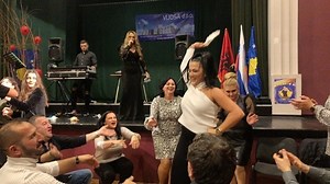 449K views · 510 shares | Urime 12 vjetori me kete vallzim fantastik nga vajza Shqiptare e cila u lind e u rrite e qe jeton ne Austri por gjuhen traditen kulturen vallzimin i ka ne ❤️dhe me krenari na perfaqsojn dhe na bejn mu ndi mire @shoqata_arberia @dona.janova @pimijanovaofficial @arnis.official | Aferdita Demaku | Facebook