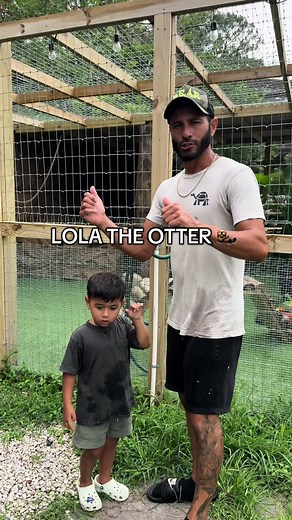 Visiting Lola the Giant River Otter at Paul Cuffaro’s Farm
