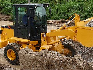 [Hot Item] Ly926 Construction Machinery 1.2ton Front End Loader with Log Grapple Fork Attachments