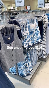 The cutest outfits are at LOFT Outlet right now! #cincypo #cincinnatipremiumoutlets #premiumoutlets #shoppremiumoutlets | Cincinnati Premium Outlets | Facebook