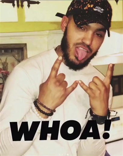 BLACK BOY CLOSE-UP SHITTING - ThisVid.com