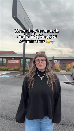 Your friendly reminder that vaginas aren’t gross, dirty and are NEVER “loose”. Their self- cleaning, come in all shapes sizes, colors, and scents and NONE of that says anything about someone’s worth, health or seggsual history. So yes, your p*ssy is pretty, and it deserves all the compliments. 💖 ##plannedparenthood##relationships##vulva##reproductiverights##washington