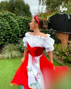 If only it was this easy to change to outfit change 😅✨ | STUDENTbible