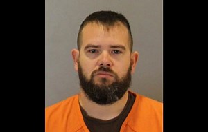 Child enticement suspect facing child porn charges in Douglas County