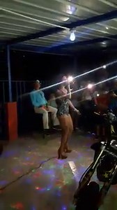 Así la montó Jovani Vazquez & Indy Flow en Pika y Juye. Que Daddy Yankee ni Daddy Yankee | Los Duros Del Género