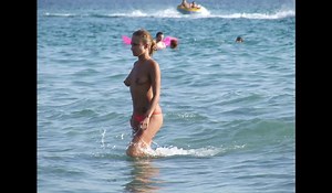 Bums And Tits And Bearded Clams On The Beaches For All To See And Enjoy 