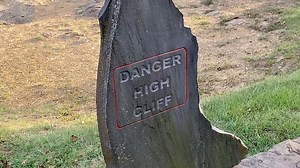 24 reactions | This is the first lookout when driving up Mount Magazine from Havana. The Ouachita National Forest, and Blue Mount Lake can been seen off in the distance. This view never gets old. #mountaintop • #domelife #camp #camping #backpack #hiking #arkansas #ouachita #ozarks #life #outdoors #forest #nature #earth #thegreatoutdoors #overlander #vanlife | Cody & Kellie | Facebook