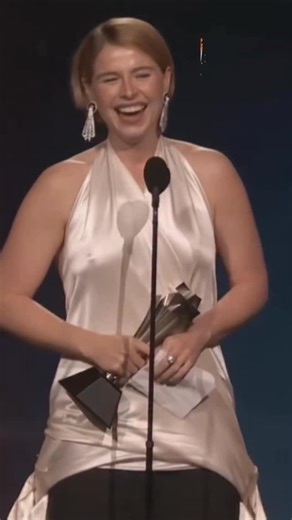 Jessie Buckley gets a dig in at every woman who DID NOT get to work with Paul Mescal this year 🇮🇪 The Kerry actress accepted the award for Best Actress and the Critics Choice Awards yesterday 🏆 #irish #actress #speech #awards #paulmescal | iRadio