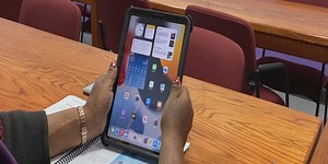 Free digital classes help senior citizens brush up on skills