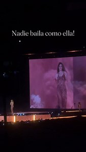 101K reactions · 971 shares | Verla en vivo fue increible❤️ Top concert! @shakira #shakira #latinas #shakirashakira #shakiralovers #nyc #newyorkcity #hipsdontlie | Puravidagirl | Facebook