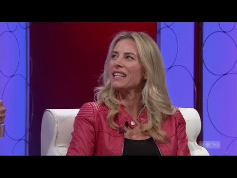 Julie Dupage Des Squelettes dans Placard 2019
