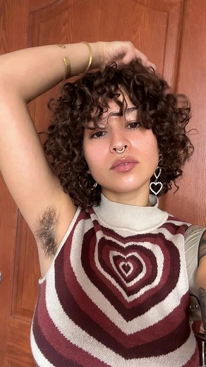 All Natural Beauty: Hairy Women Showcase Natural Body Hair