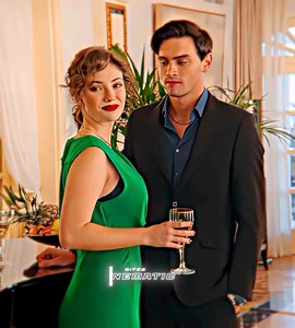 110K views · 11K reactions | Nick ✨️Sofia ✨️﫰✨️ Noah Nick ✨️ #Nick #Gabriel #sofia #culpatuya #yourfault #noahnick #freebies #ClassicMovies #christmaseve #navidad | Noah Nick | Facebook