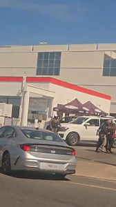 106K views · 988 reactions | ICE EN GARFIELD Y BEACH BOLVD HUNTINGTON BEACH CA | Hispanos Unidos | Facebook