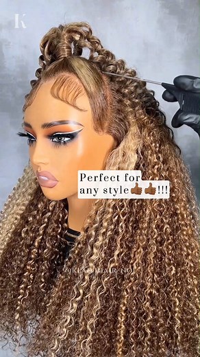 8.2K views · 42 reactions | If you want a honey blonde highlight curly wig, must try this one. Perfect for any styles！ ：https://st.klaiyihair.com/S38CEl $99=22“ Lace Front Wig Valentine's Day Promotion ✈Free shipping$30 free gift packFree returns and exchanges within 30 days #klaiyihair #wig #hdlace | Klaiyi Hair | Facebook