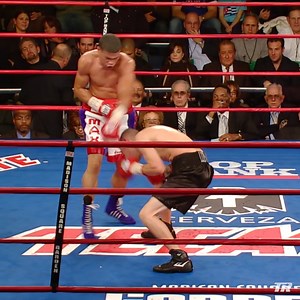 Too easy for Juanma 🥶 | Top Rank Boxing: The Vault