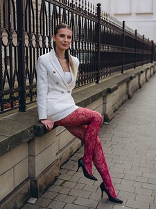 5.4K views · 53 reactions | Fashion Style I LOVE PANTYHOSE  #follower #followforfollowback #fashionstyle #moda #belleza #fashion #girls #women #womensfashionstylesa #Stockings #pantyhose #nylons | Fashion Queens International | Facebook