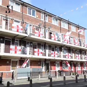 That is a lot of flags. 🏴󠁧󠁢󠁥󠁮󠁧󠁿 | Metro