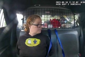 ‘My rights were violated’: Everett officer arrests woman filming him | HeraldNet.com