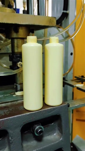 Exploring HDPE Bottle Blow Molding Machines