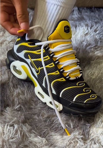 Comment lacer des Nike TN facilement