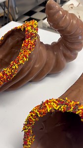Chocolate cornucopia in the making! 🍫 Thanksgiving is just around the corner! Last day to pre-order for the holiday is Saturday November 18. And we have lots available in the store as well! 🦃 #itswhatwedo #njbakery #bestbakery #monmouthcountynj #jerseyshore #chocolatecarousel #cornucopia #thanksgiving #thanksgivingvibes #chocolatecornucopia #handmadechocolate #dessert #dessertreels #dessertfirst #thanksgivingreels | Chocolate Carousel