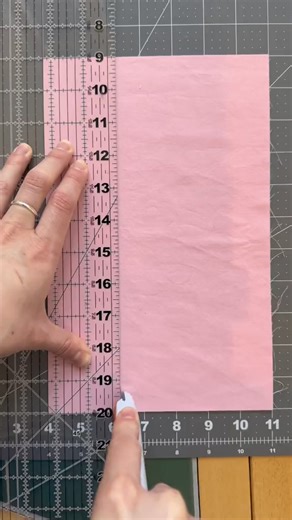 18K views · 116 reactions | Simple quilting tutorial for all my beginners out there!  floplusthemachine #sewing #sewingtiktok #sewingasmr #sewingforyoupage #sewingtutorial #sewingtutorialsforbeginners #quilting #quiltingtutorial #patchwork #patchworktutorial #upcycling #CapCut | Love USA Quilters | Facebook