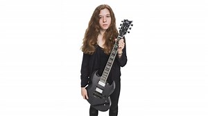 Me and my guitar: Reba Meyers (Code Orange)