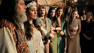 El Matrimonio de Janiel y Tirsa todos los líderes tribales y el pueblo celebrando la ceremonia mientras Josué quedó admirado por Aruna 🤗. Sigue los capítulos de Josué y la tierra prometida en el grupo de Series Películas Bíblicas 🇵🇪 | Josué y la tierra prometida